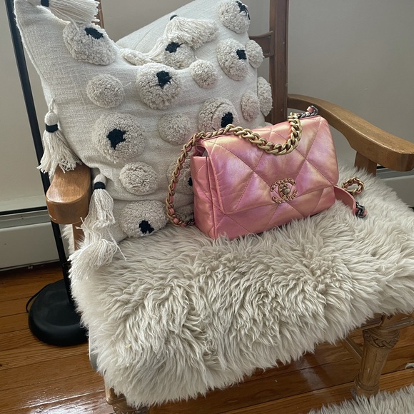 ❗️SOLD❗️Chanel 19 bag 21p pink iridescent small - Picture 3 of 15